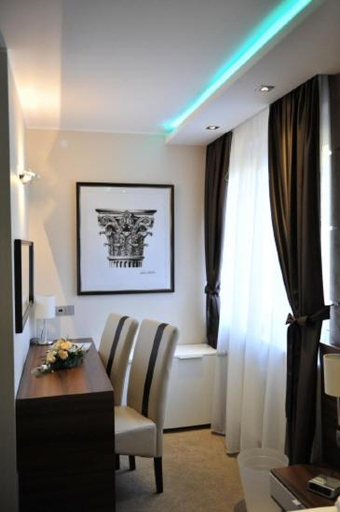 Others 2, Hotel Bergischer Hof, Mettmann