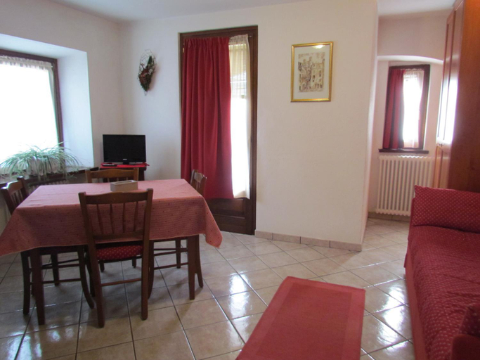 Others 2, Residence Du Chateau, Aosta