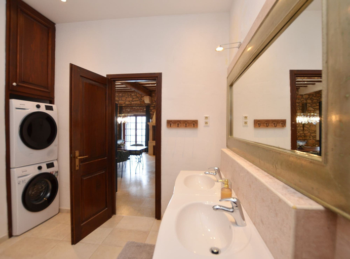 Bathroom 2, Waterside Cove Oasis Apartment Rovinj, Rovinj