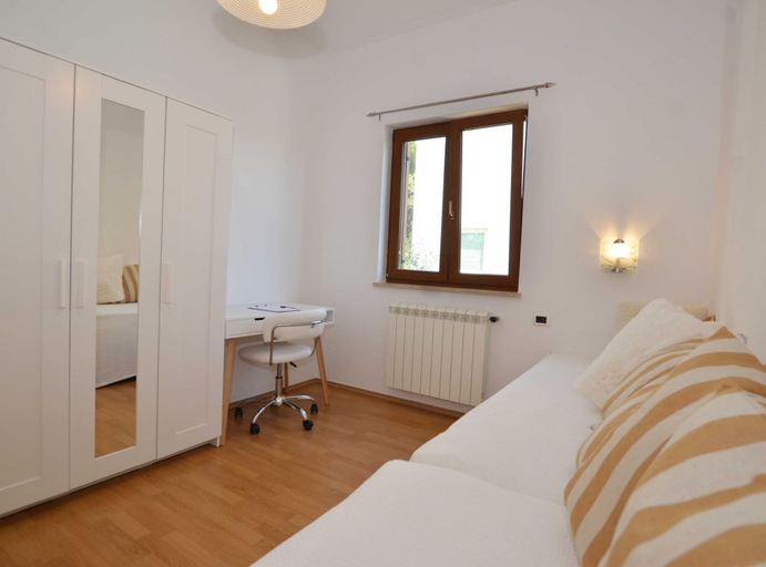 Bedroom 3, Elegant and Brigth Corner Apartments, Rovinj