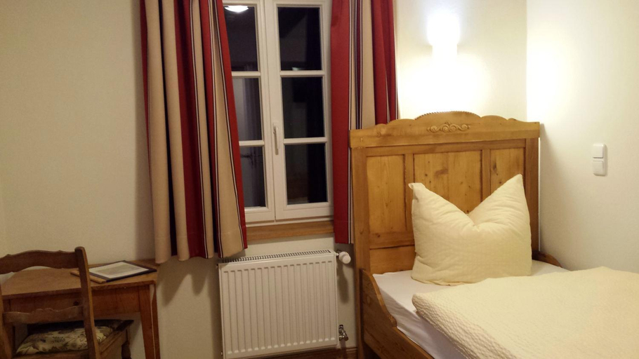 Bedroom 8