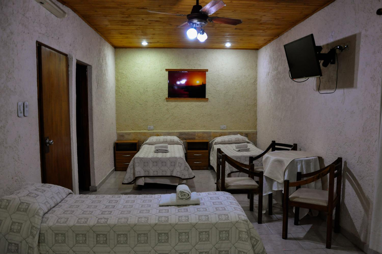 Bedroom 2, Regine Hotel, San Rafael