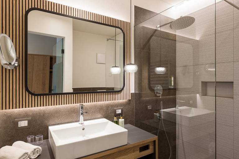 Bathroom, Hotel Oberwirt, Bolzano