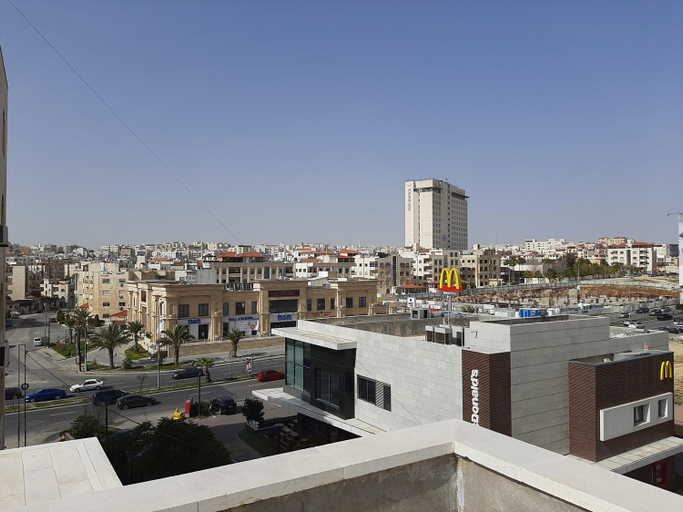 Others 5, Furnished Apartments Near McDonald's Al-Madina Al-Monawara St, Salt