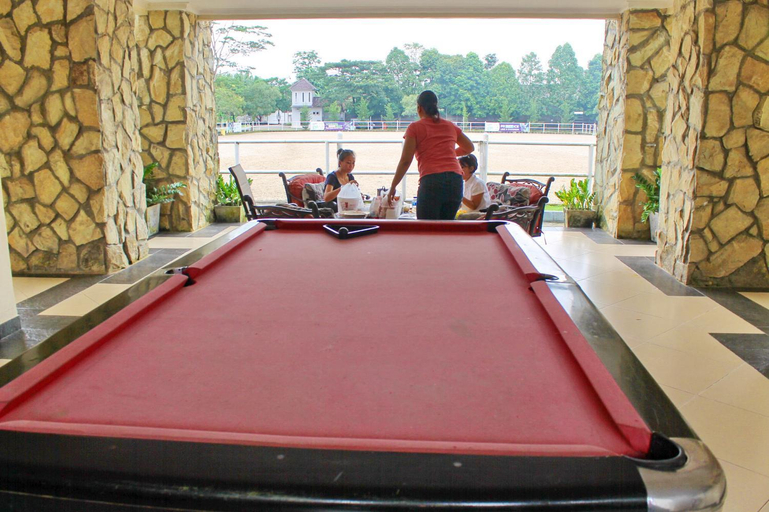 Food & Drinks, One Global Adria - Equine Estate & Resorts, Tangerang