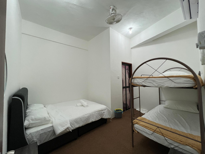 Others 4, HOTEL AYNA, Besut