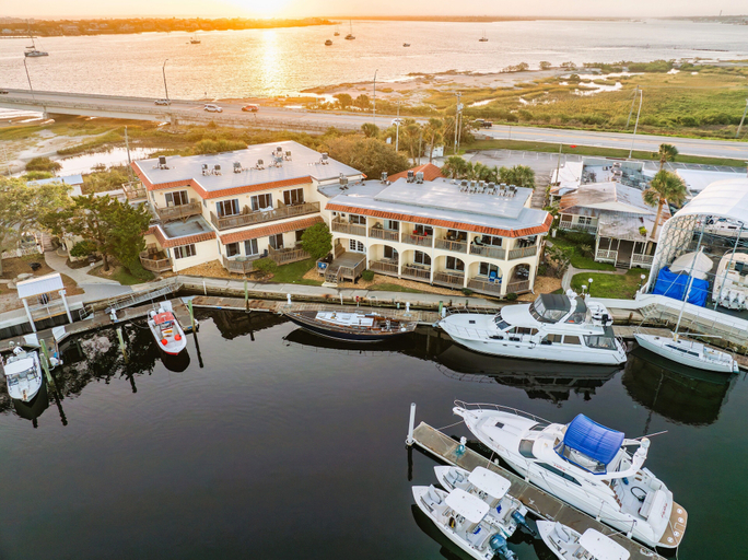 Exterior & Views 2, Inn at Camachee Harbor by Coolvacay, Saint Johns