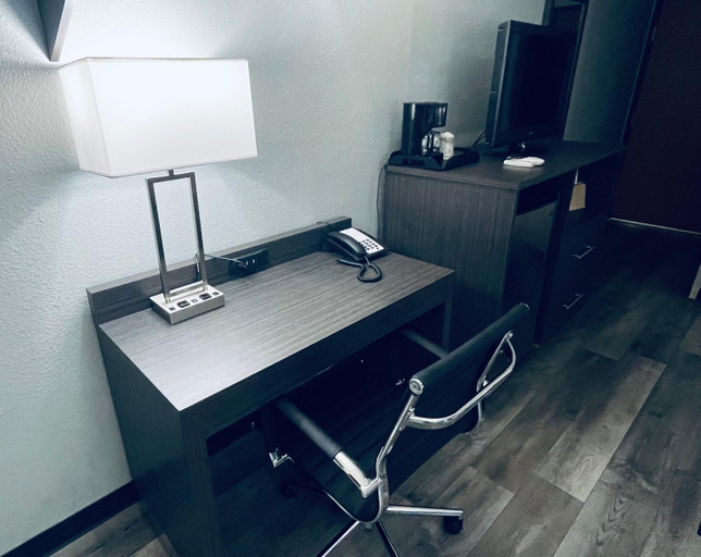 Others 5, Americas Choice Inn & Suites, Maricopa