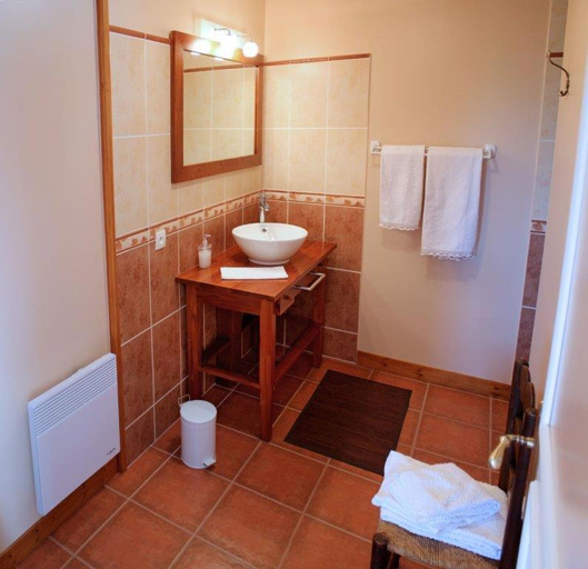Others 2, Chambres d'Hotes Domaine Le Fragnaud, Charente-Maritime