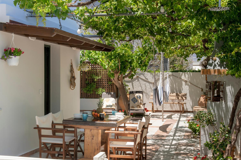 Others 3, Paradisos luxury villas next to beach, Crete