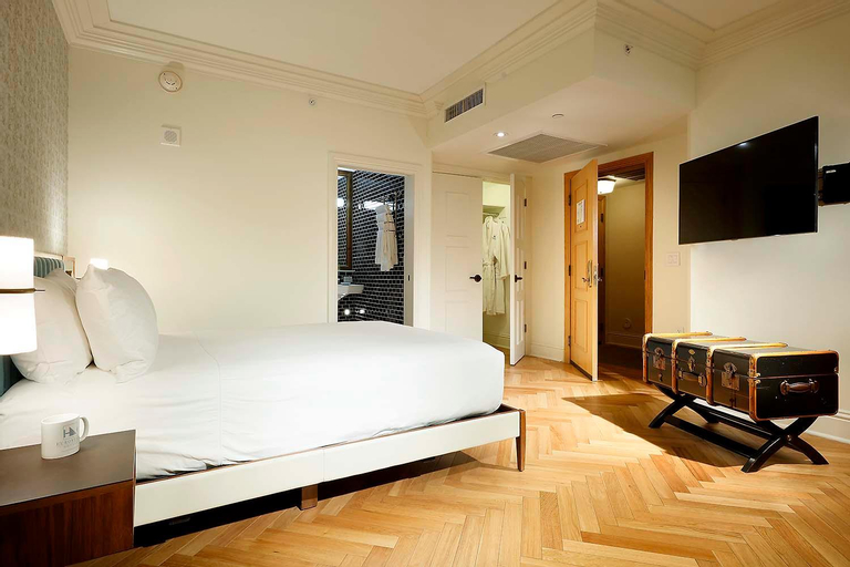 Bedroom 5