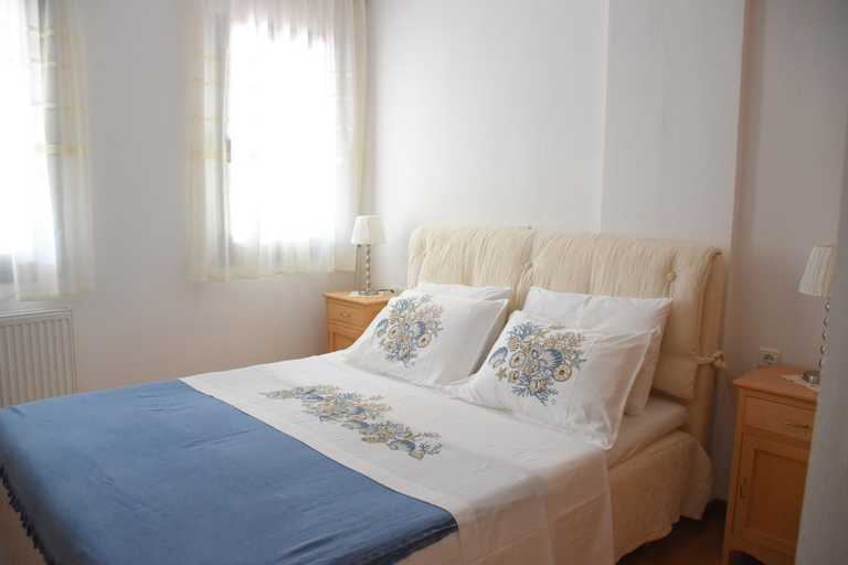 Others 5, Villa Sofia, Epirus