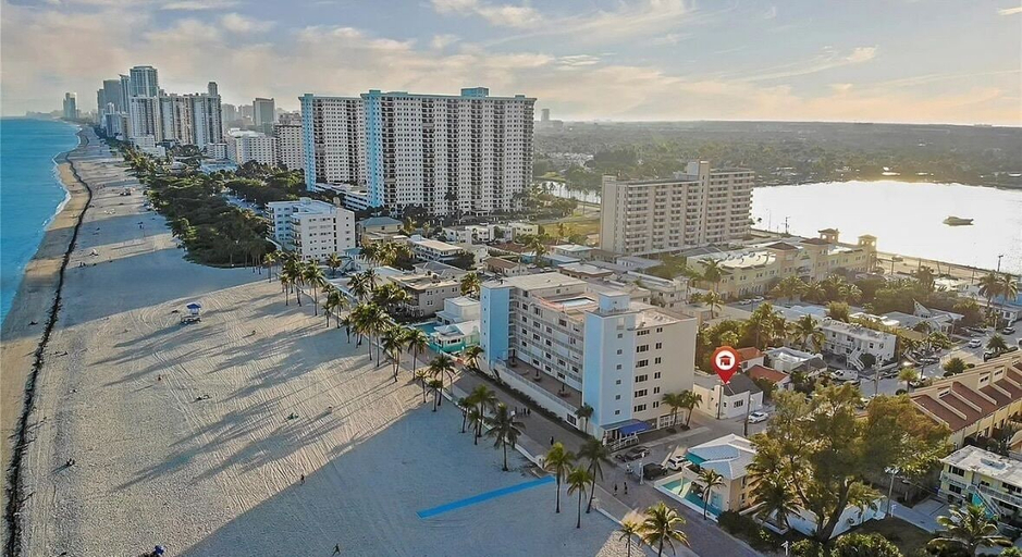 Others 5, CASA ROSELLE 2 BEDROOMS, Broward