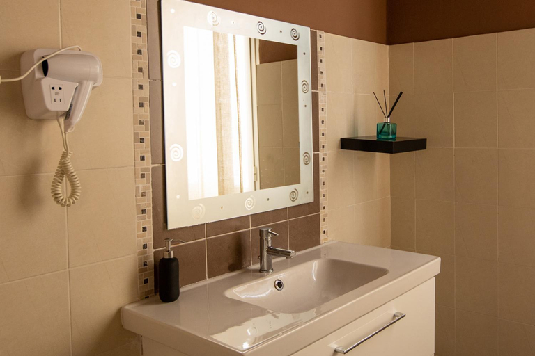 Bathroom 9