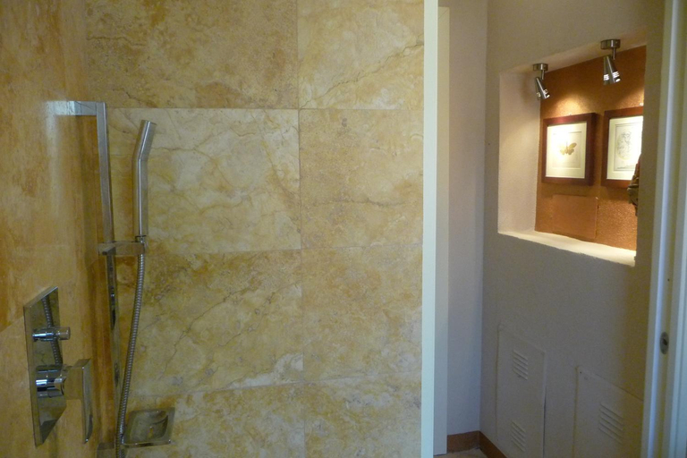 Bathroom 3, Poggio ai Gelsi, Siena