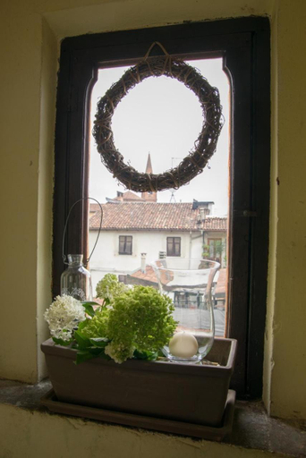 Others 4, La Casa sui Tetti, Alessandria