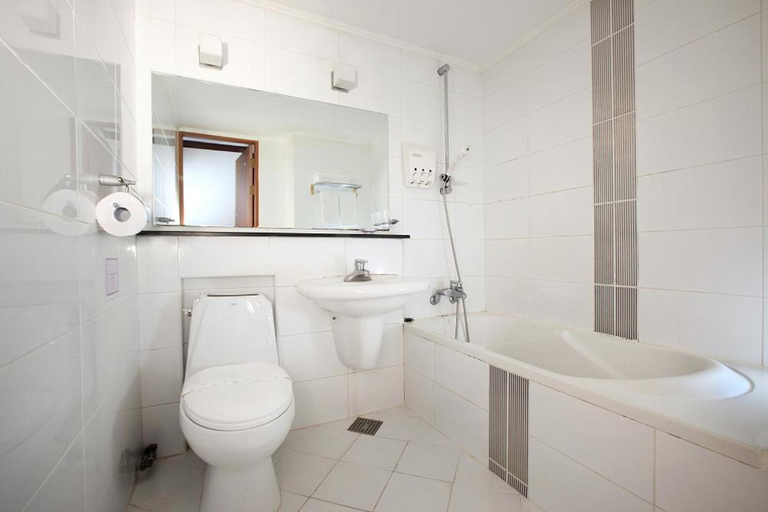 Bathroom 3, Incheon Airport Hotel Airstay, Jung