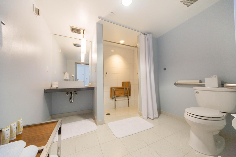 Bathroom 4, Tower 23 Hotel, San Diego