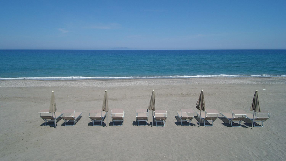 Others 2, Ancora Bianca Beach Residence, Messina