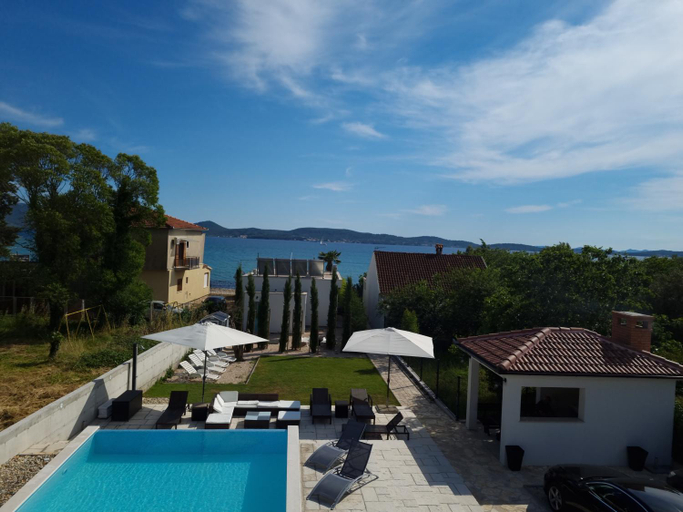 Others 3, Villa Lukas, Sukošan