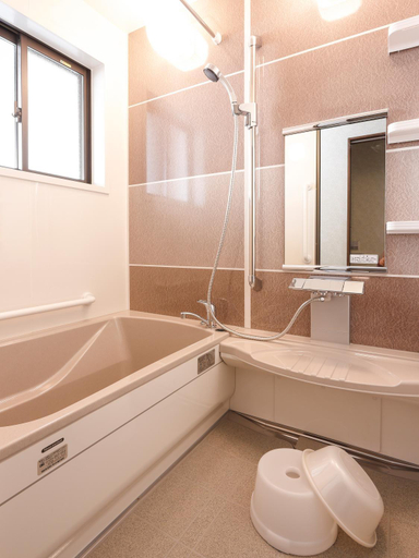 Bathroom 4, Onsenminshuku Kosakaya, Nachikatsuura