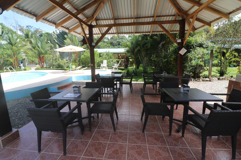 Food & Drinks 2, New Caribe Point, Talamanca