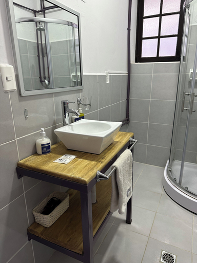 Bathroom 4, El Museo Hotel Boutique, Pedro Domingo Murillo
