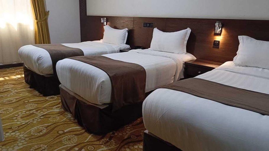 Bedroom 5, Al Rabeh Hotel, Makkah