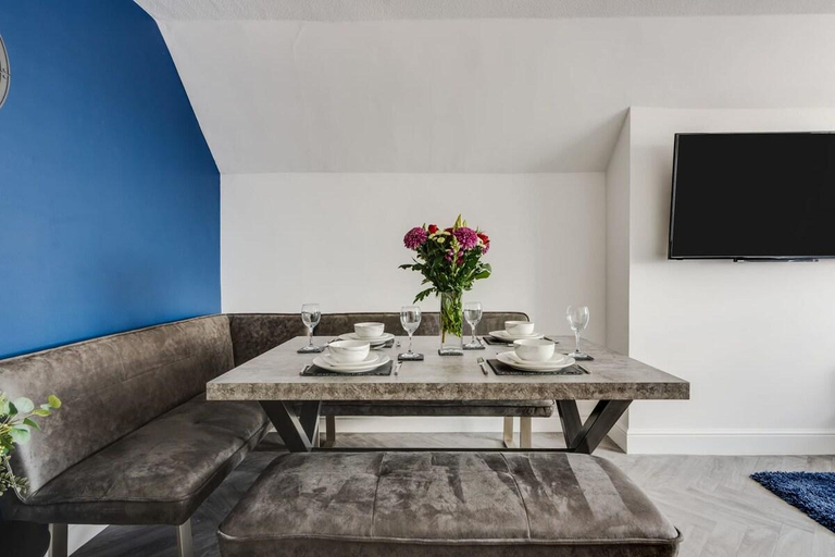 Others 2, St David's Apartment | Stunning 2 Bedrooms Wi-Fi, Lancashire