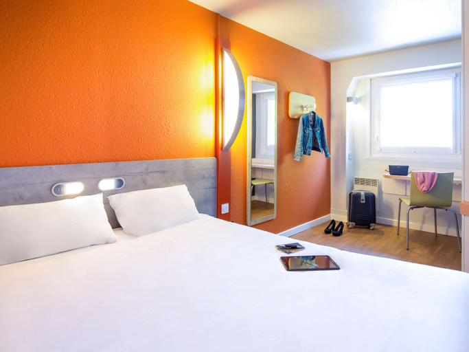Bedroom 3, ibis budget Vienne Sud, Isère