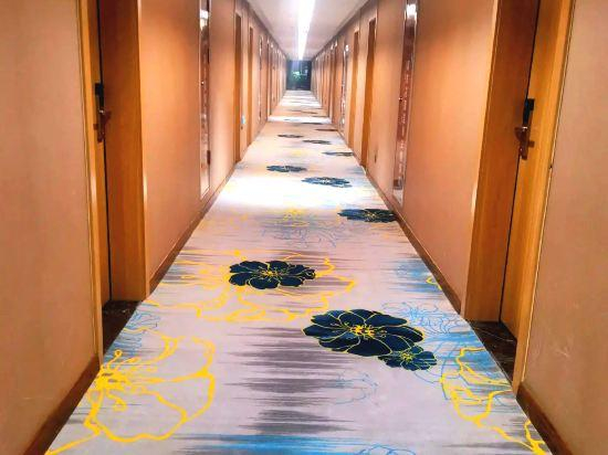 Urban Garden Hotel (Junan Wofosi Store), Linyi