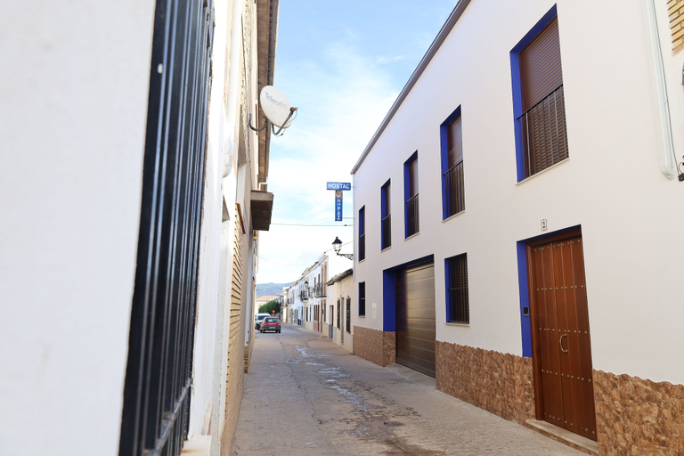 Exterior & Views, Hospedium DLJ Hostal La Paz Marmolejo, Jaén