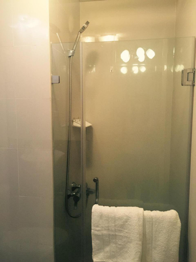 Others 3, One Palm Tree Condo, Pasay City