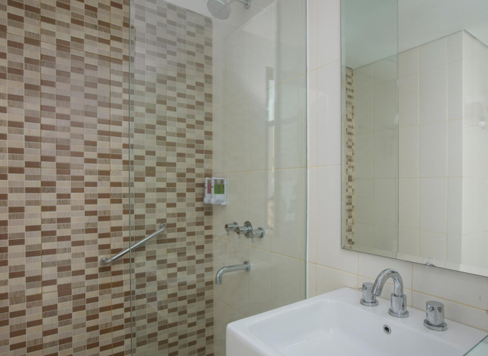 Bathroom 3, Amaris Hotel Samarinda, Samarinda