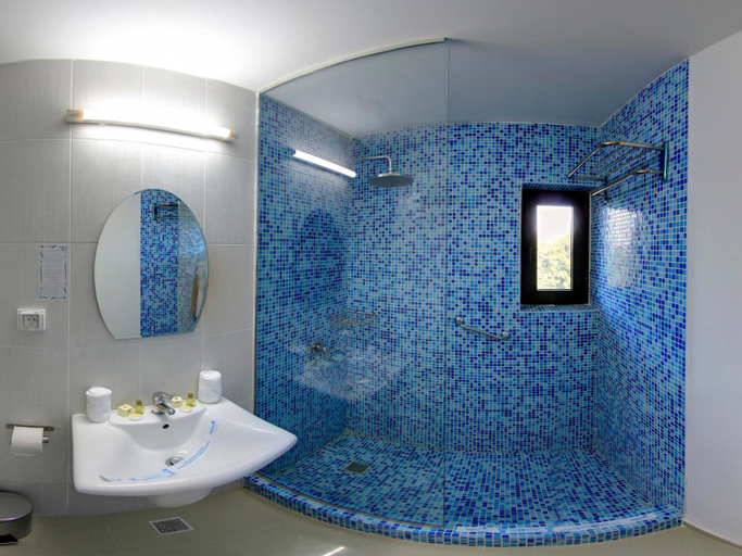 Bathroom 2, Hotel Solymar, Mangalia