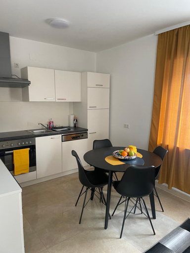 Others 3, SEOS Self Check in ,Gratis parken,Apartment mit Schlaf Zimmer und StudioApartmet, Graz