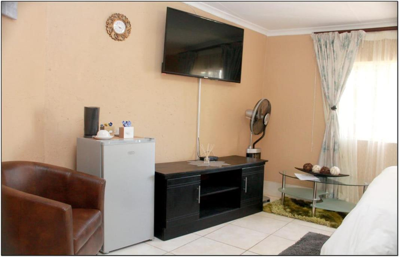 Others 3, Peace & Lovely Bed and Breakfast, City of Johannesburg
