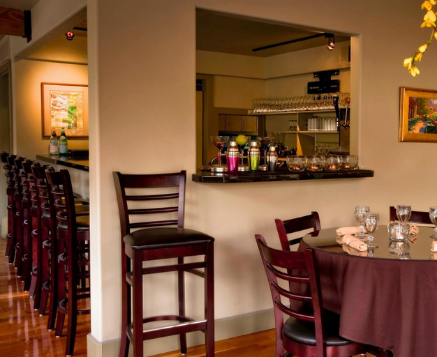 Food & Drinks 5, Flanigan`s Resort and Spa, Washington