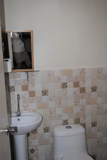 Bathroom 3, Cozy Inn Mactan, Lapu-Lapu City