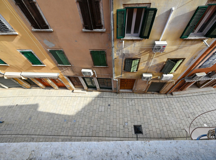 Exterior & Views 2, Alluring Studio Apartment Downtown Rovinj, Rovinj