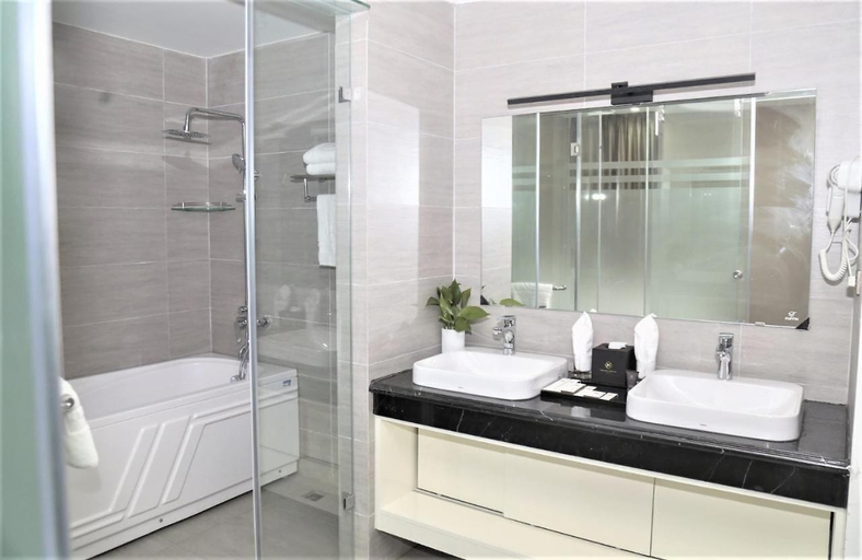 Bathroom 5, Western Boutique Hotel, Từ Liêm