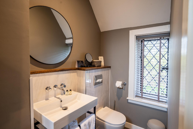 Bathroom 3, Kettleburgh Chequers, Suffolk