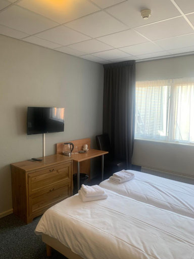 Bedroom 2, Hotel Flevo, Zeewolde