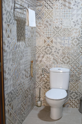 Bathroom, Hospedium DLJ Hostal La Paz Marmolejo, Jaén