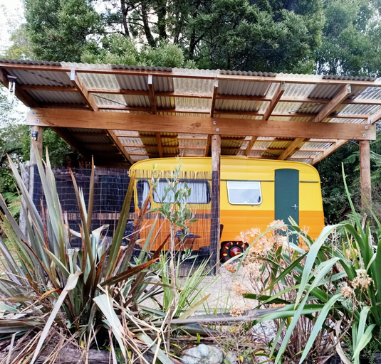 Others 5, Greenstone Retreat, Westland