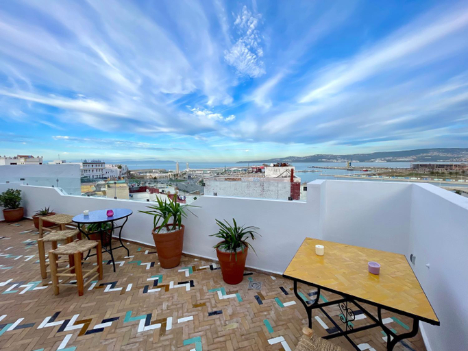 Others 3, Socco Hostel, Tanger-Assilah