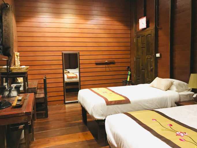 Bedroom 6