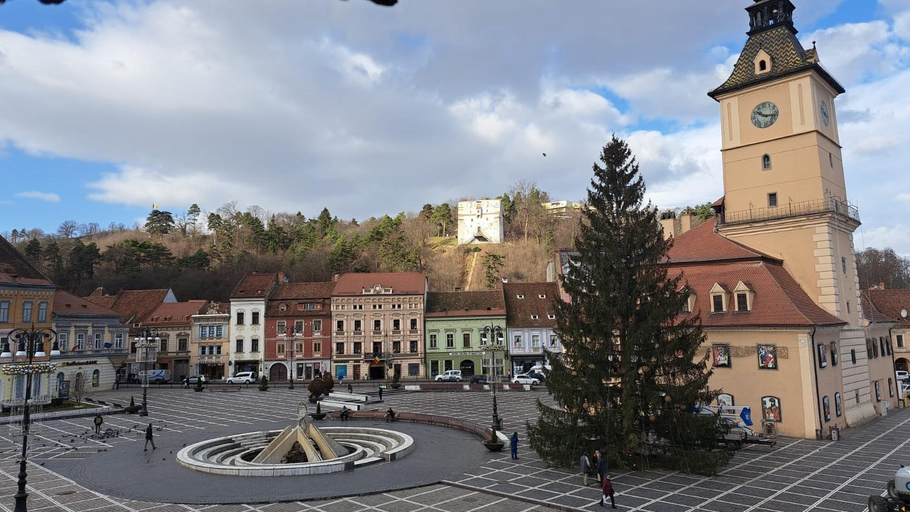 Others 4, 4 Rooms Piata Sfatului, Brasov