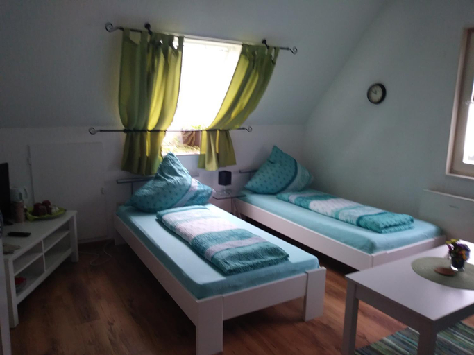 Bedroom 2, Gaste Monteurzimmer Haus Sudstadt, Solingen