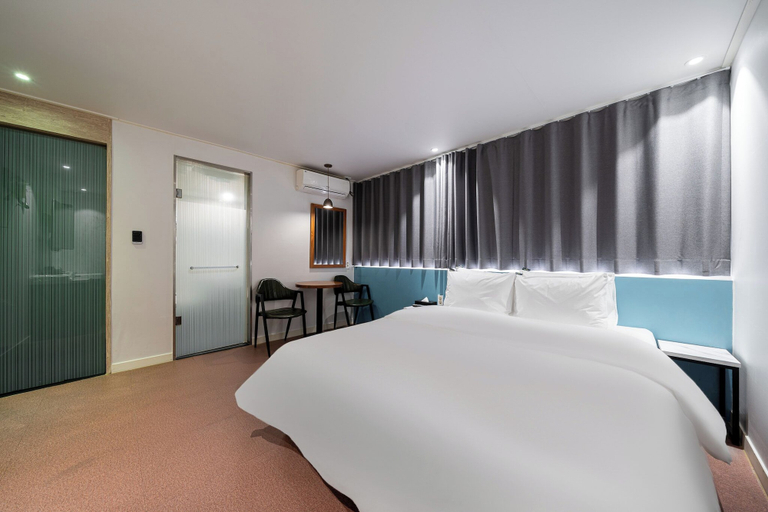 Bedroom 2, shincheon noble stay hotel, Songpa